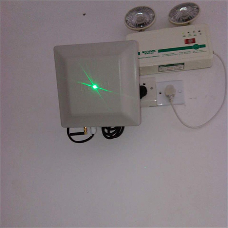 902-928MHz R2000 Impinj UHF RFID オールインワンUHFリーダー（RS485、TCP/IP対応）